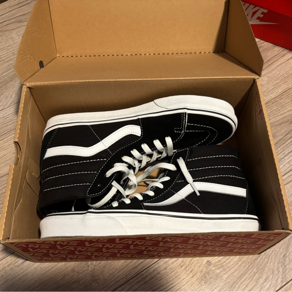 Vans Sk8-Hi - Picture 2 of 4